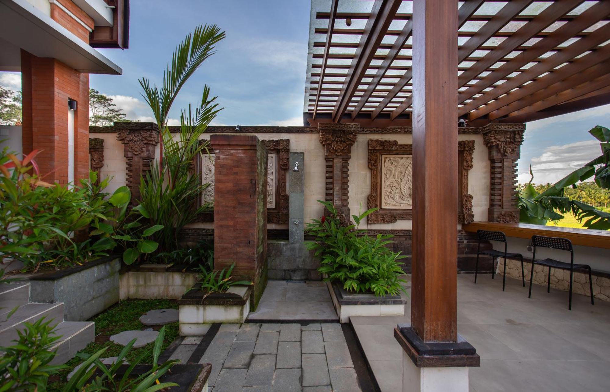 Griya D'Carik Hotel Perean Exterior foto